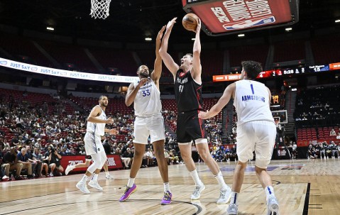 杨瀚森10+5+4+3吕佩尔23+9 开拓者胜勇士迎夏联开门红