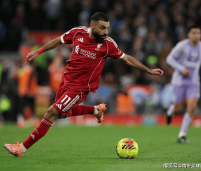 穆罕默德·萨拉赫角色转型:在利物浦进攻体系中的新定位与数据落差