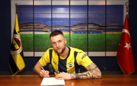 土媒：费内巴切希望买断什克，欧冠决赛时已和大巴黎主席面谈