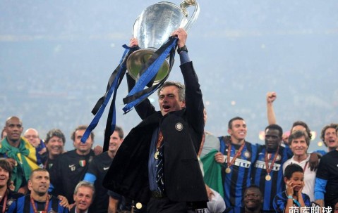 欧冠冠军主帅NO.1，多人夺两冠，齐祖三连霸，一人带两队五冠