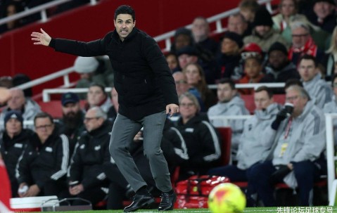 阿尔特塔交出完美答卷，埃泽梅里诺堪为阿森纳锋线最优解，热刺加强版拜仁毫无还手之力