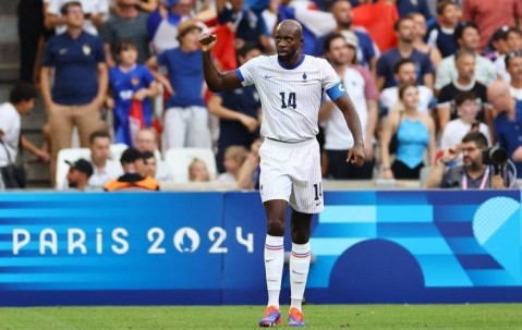 队报：AC米兰有意马特塔，但水晶宫超3000万欧的要价或让其却步