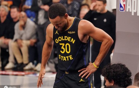 勇士官方确认库里股四头肌挫伤 一周后接受复查