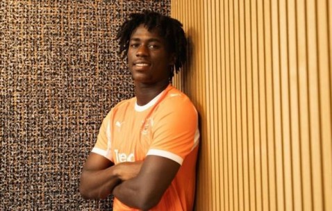 官方：水晶宫前锋埃比沃维转会布莱克浦，签约两年