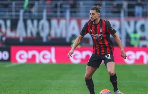 一日意甲动态综览：米兰3-0大胜强敌紧追国米，马洛塔坦言冬窗不计划引援