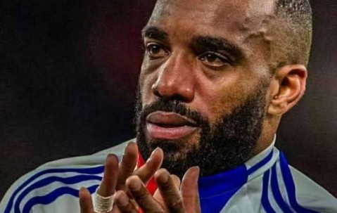 法甲官方确认，7冠王里昂被降级，背后真相曝光，曼城趁机收获