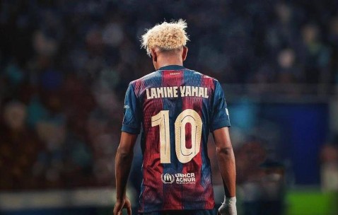 凌晨3点30分巴萨出战！冲击西甲2连胜，首发曝光：变阵433