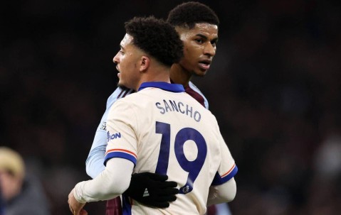 曼联恐倒贴工资清洗三人！卖人遭压价，球员与阿莫林闹翻无回头路