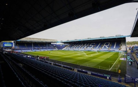 前英超队破产，球迷花23万欧买周边拯救球队，泰国老板被扫地出门