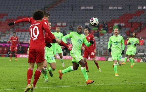 德甲焦点战：汉堡主场能否击退美因茨逃离降级区？