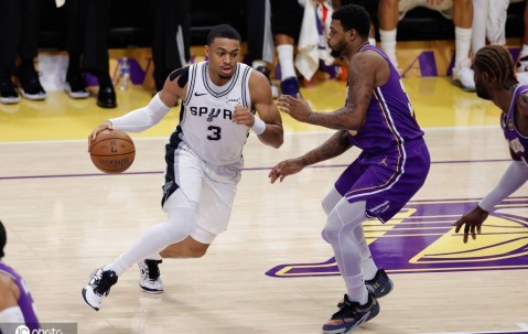 无文班却经历惊人蜕变 这一次马刺崛起终于成真了？