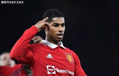 曼联前10号终于圆梦！主帅亲自点名促成转会，他来到了诺坎普