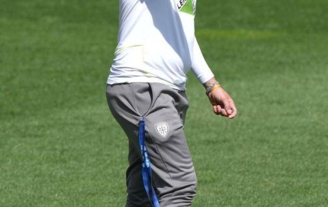 萨纳布里亚正式加盟克雷莫纳：从巴萨青训到意甲新篇章