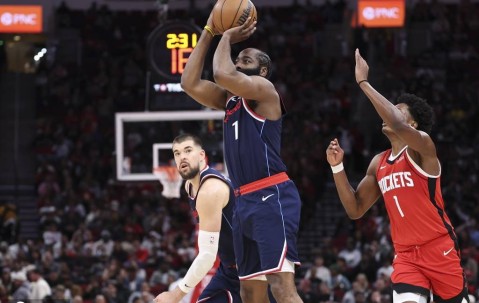 火箭投抢大战耗干老快船 哈登重回休斯顿没有一点爱