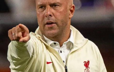 斯洛特未来走向：利物浦计划展开“关键会谈”，留住主帅以防其转投欧冠对手