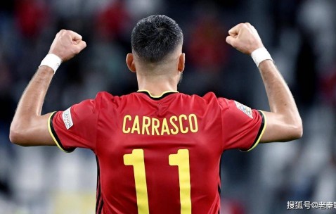 西汉姆联中场自由转会加盟瓦伦西亚；卡拉斯科向罗马示好，愿降薪加盟