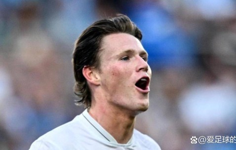 奥坎·布鲁克的底气：高质量阵容是加拉塔萨雷双线作战的唯一解药