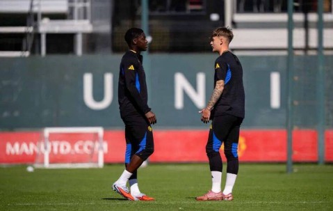 曼联一人冬窗离队已成定局！曝拉爵松口愿卖新帝星，其被疑为内鬼
