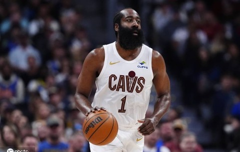 大心脏！哈登关键三分为胜利奠基 2战最后时刻定江山