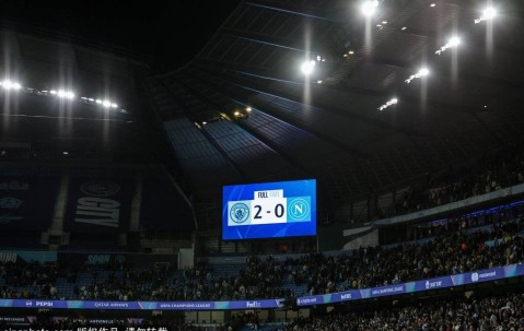 一夜大起大落：曼城多1人久攻不下，巴萨仅1射正取胜，法甲豪门客场崩盘