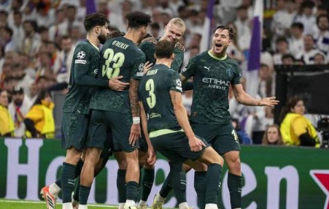 正义终将胜利！曼城力挫皇马成功复仇，银河战舰14人应战仍难阻败局
