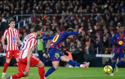 西甲第19轮巴萨主场3-1逆转马竞 奥尔莫进球