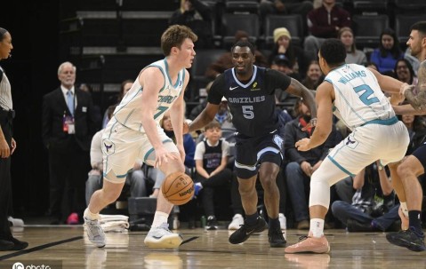 布里奇斯20分杰克逊26分 黄蜂击败灰熊4连胜