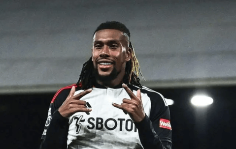 周五007法甲：图卢兹VS朗斯 残阵阻击 紫晶军团对决争冠铁血劲旅