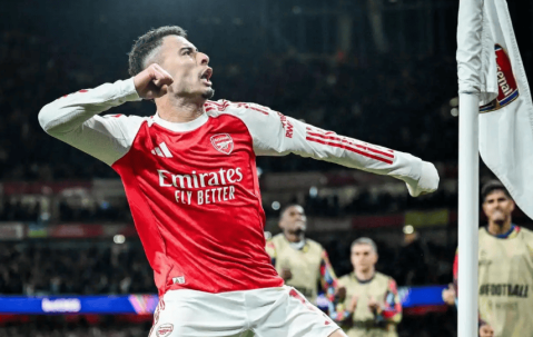 4-0横扫马竞！阿森纳摧枯拉朽展现争冠实力，大中锋梅开二度解气