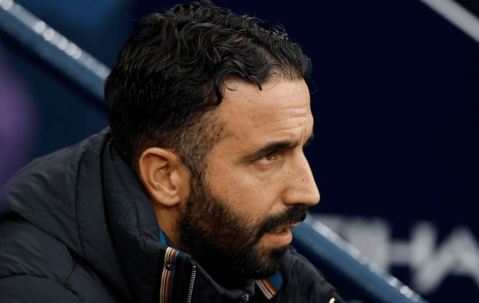 阿莫林完全懵了：曼联掉到第14，两大新援都没用，彻底哑火