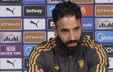 自信！阿莫林：战术没有问题 踢阿森纳时让B费踢双中场也踢得不错