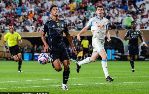 贝林厄姆力赞阿隆索：这位教练的能量让皇马焕然一新！