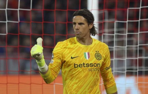 一日意甲动态：邓弗里斯有意离开国米？赖因德斯接班人即将加盟米兰