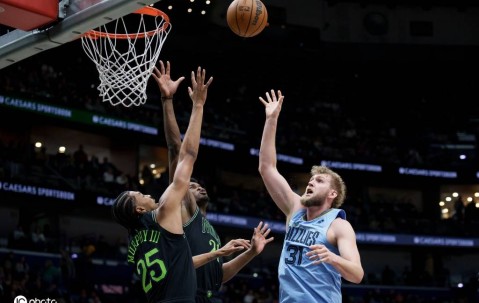 奎因22+9+7贝22+8锡安21分 鹈鹕击败灰熊