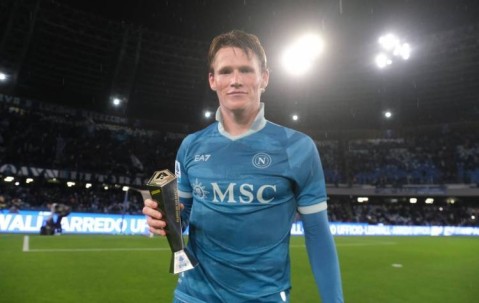 前曼联助教：卖掉麦克托米奈是错误的决定，况且是那么低的转会费