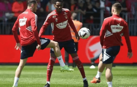 布雷斯特主场迎战图卢兹，法甲中游对决胜负难料