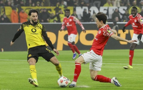 随着美因茨0-4，德甲争冠白热化：拜仁领先优势缩小至3分