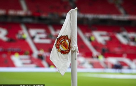 2600万镑捡漏新多古！曼联瞄准18岁法甲新星，复刻左路剧本