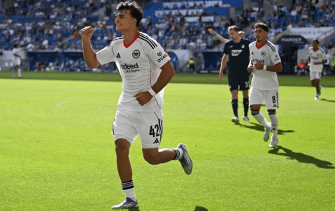 欧冠杯焦点战：马德里竞技 VS 法兰克福，对攻大战一触即发，德甲劲旅能否顶住西甲风暴？