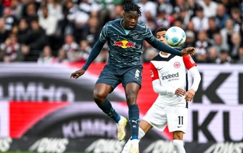 补强后防！曝曼联盯上德甲1米96巨塔 考虑冬窗先租后买