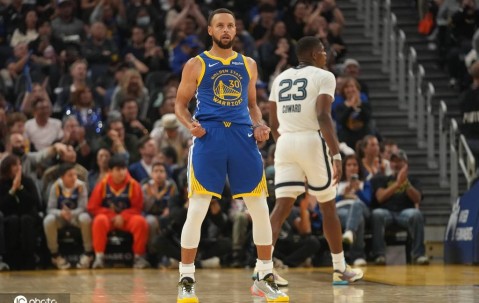 库里16+4库明加25+10 巴特勒20分勇士战胜灰熊