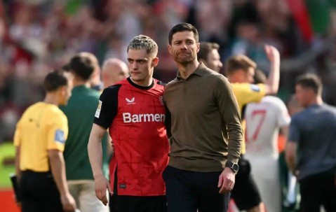 英超核爆级官宣！利物浦1.36亿天价砸晕德甲，维尔茨驾临安菲尔德剑指王座！