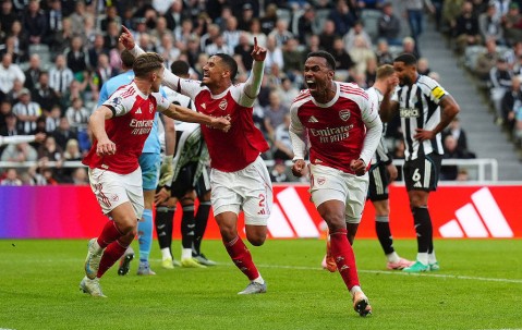 阿森纳逆转背后：最擅长的战术，最陌生的战斗意志