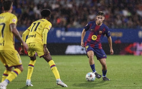 巴萨急盼归队！拉菲尼亚费尔明立返，亚马尔咋还在路上？