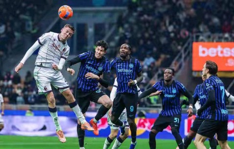 劳塔罗传射建功，国米3-1力擒博洛尼亚登顶意甲榜首