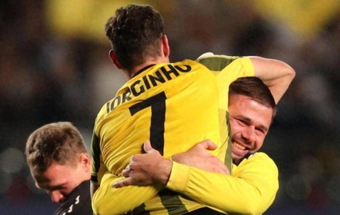 冷门一夜，3队淘汰劲敌挺进欧冠，队史首次，创造历史神迹