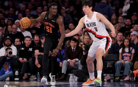 杨瀚森登场4分钟未得分布伦森26分 开拓者惨败尼克斯