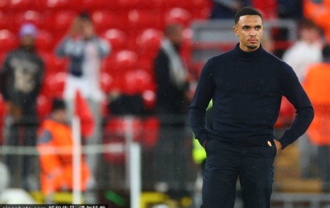 利物浦与科纳特的续约博弈：皇家马德里退出后，红军能否留住这位防线中坚？