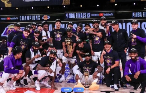 詹姆斯：园区时期是最纯粹篮球 平时可以随心所欲