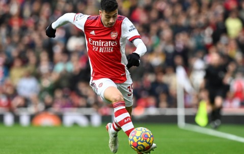 大巴黎登顶！FIFA最新俱乐部排名，巴萨稳居前三，皇马仅第七